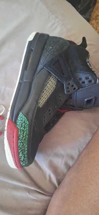 Tenis jordan em ótimo estado