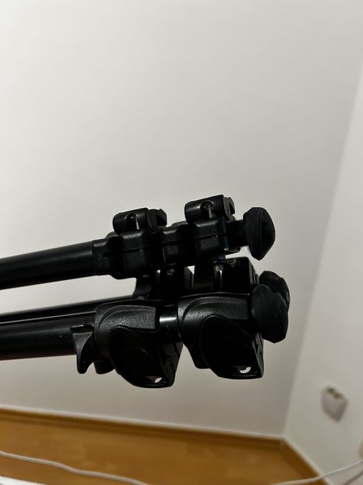Statyw Manfrotto 290 light