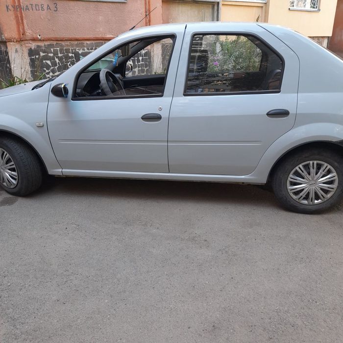 DACIA LOGAN 2006 рік