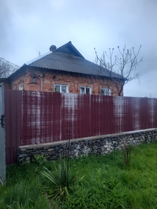 Продам будинок срочно