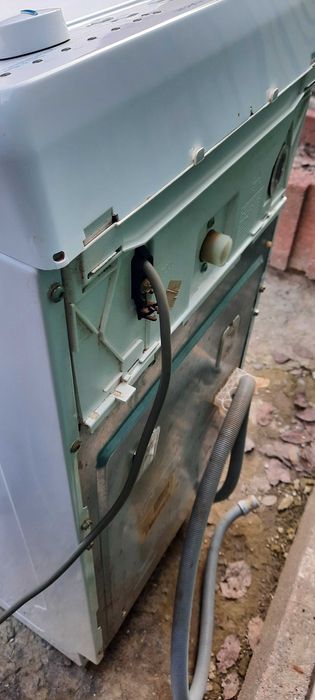 Пральна машина Індезіт на 5 кг завантаження