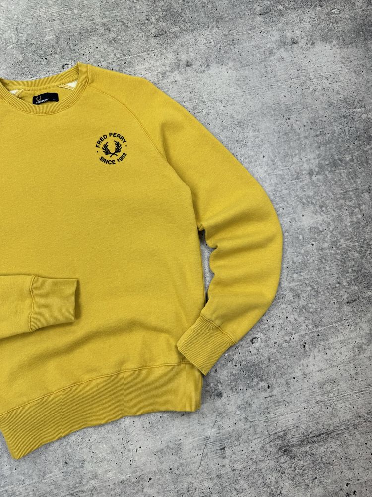 Повседневный кэжуал свитшот кофта с логотипом Fred Perry S размер