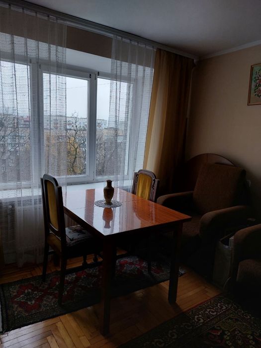 Здам 3х-кім. Бульвар Автономне опалення!!!