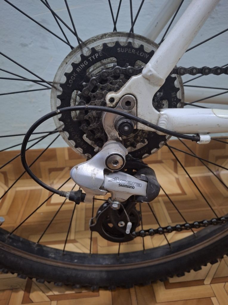 Велосипед Trek 3700 жіночий 19,5"