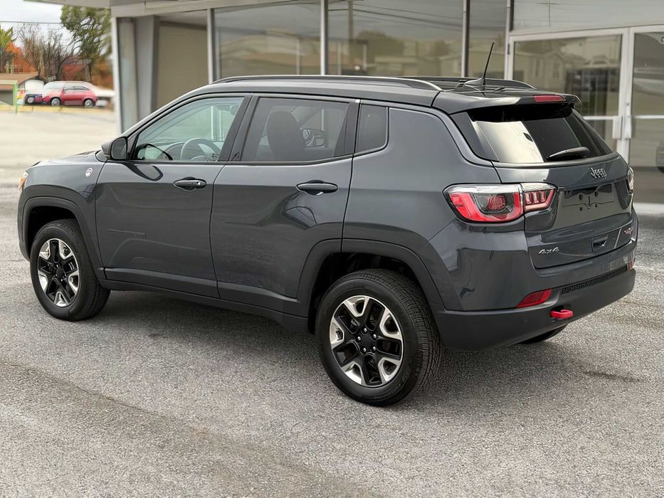 Jeep Compass      2017