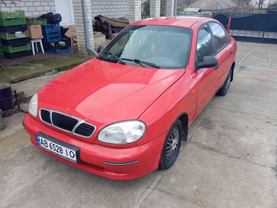 Продаж Део Ланос 1.5газ4