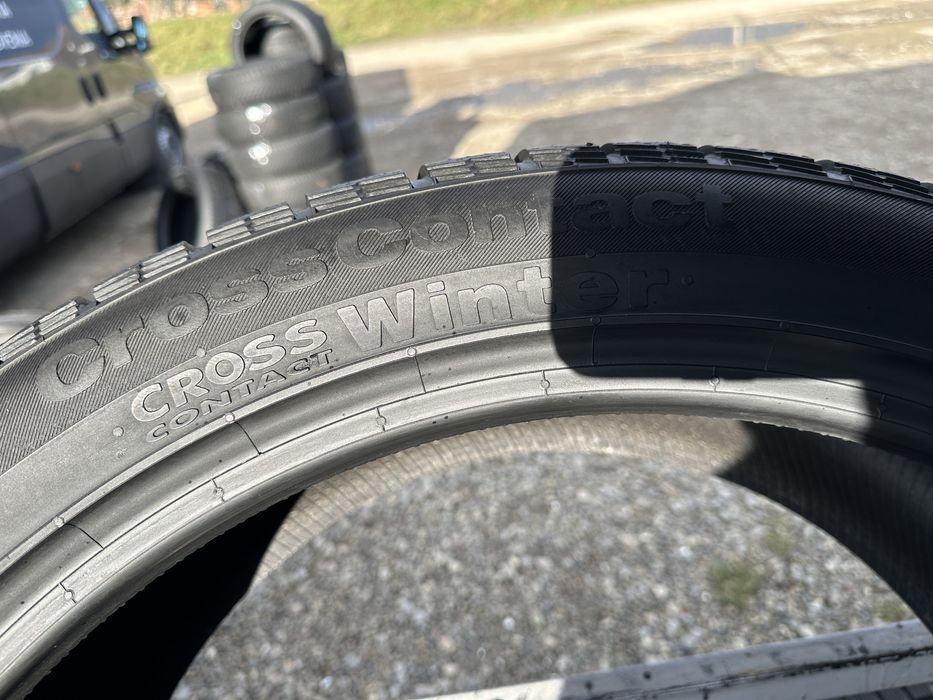 Шини б/у 275/40 R22 Continental 4шт