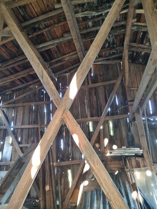 Stara stodola drewno