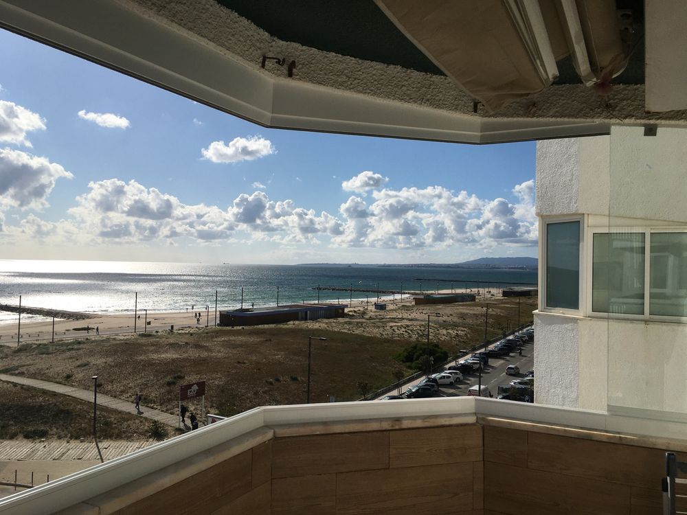 Ferias - T1 em Costa da Caparica com fabulosa vista mar