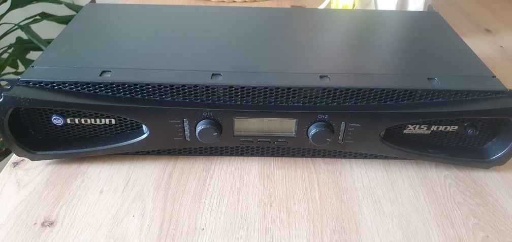 Amplificador Crown XLS 1002