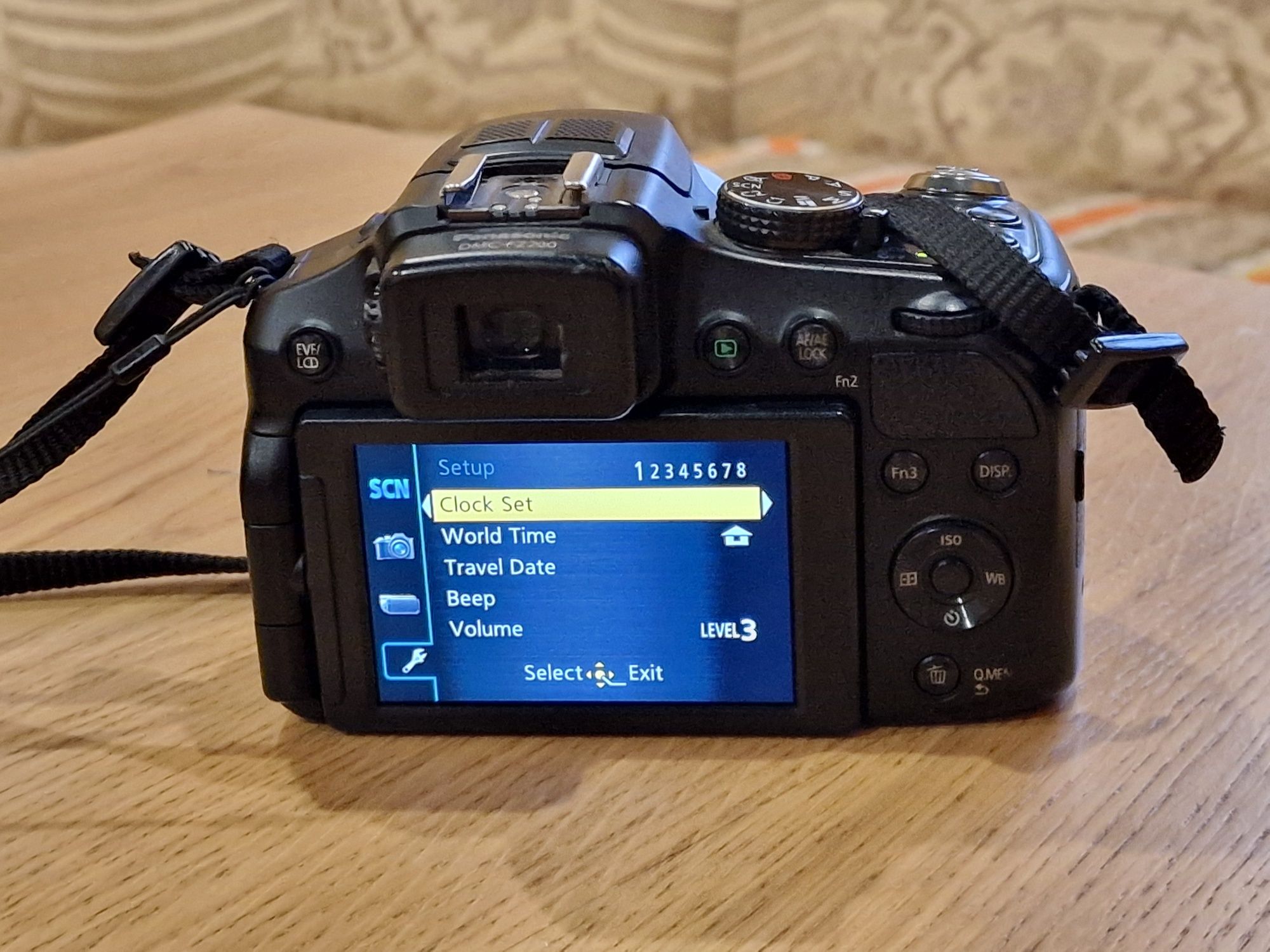 Фотоапарат Panasonic Lumix DMC-FZ200 Black