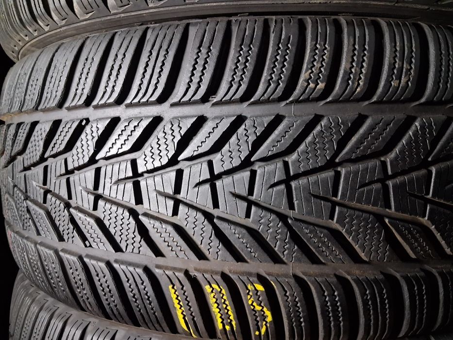245/45 R19 Hankook  Icept Evo 3 Зимова резина