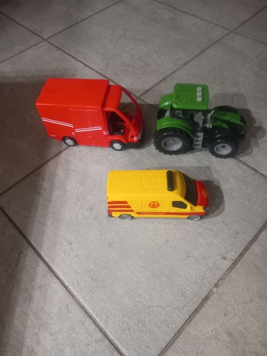 Zestaw  autek +traktor