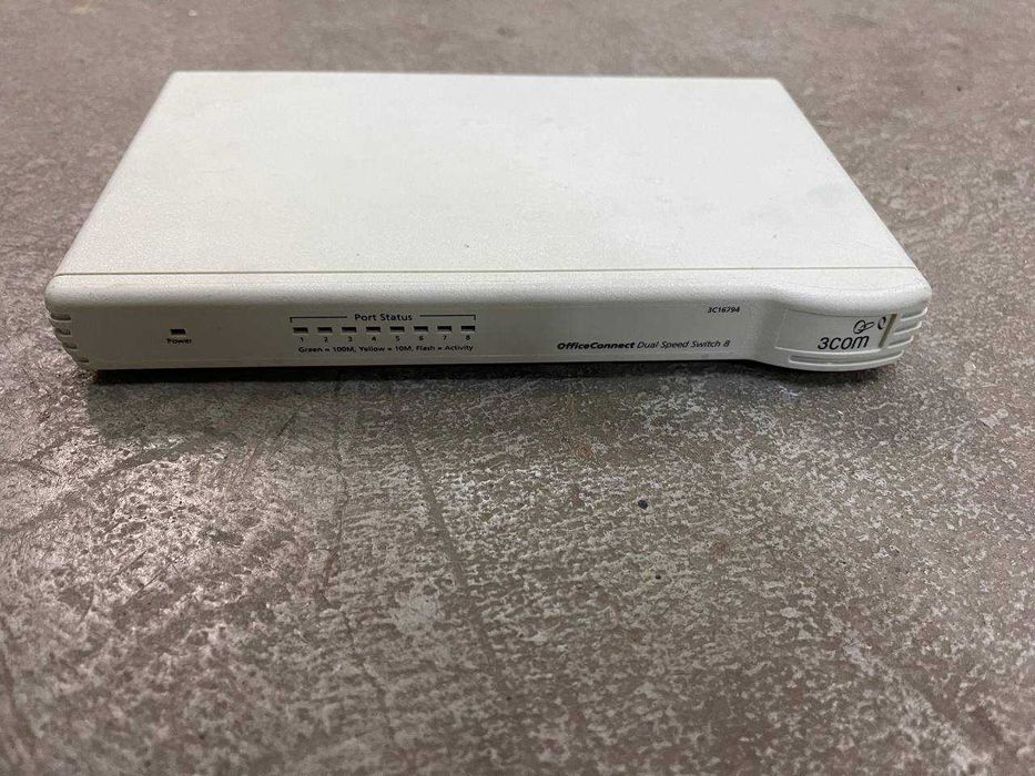 Комутатор 3COM OfficeConnect Switch 8 3C16794-ME 8 x 100mbit