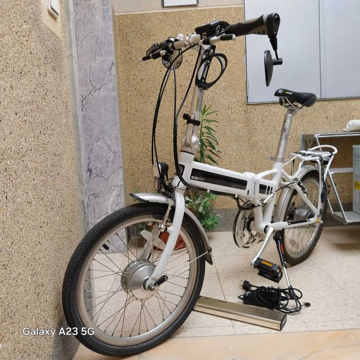Bicicleta electrica dobrável