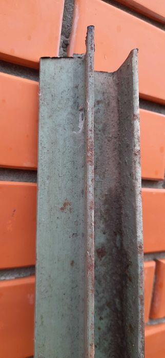 Продам кутник металевий