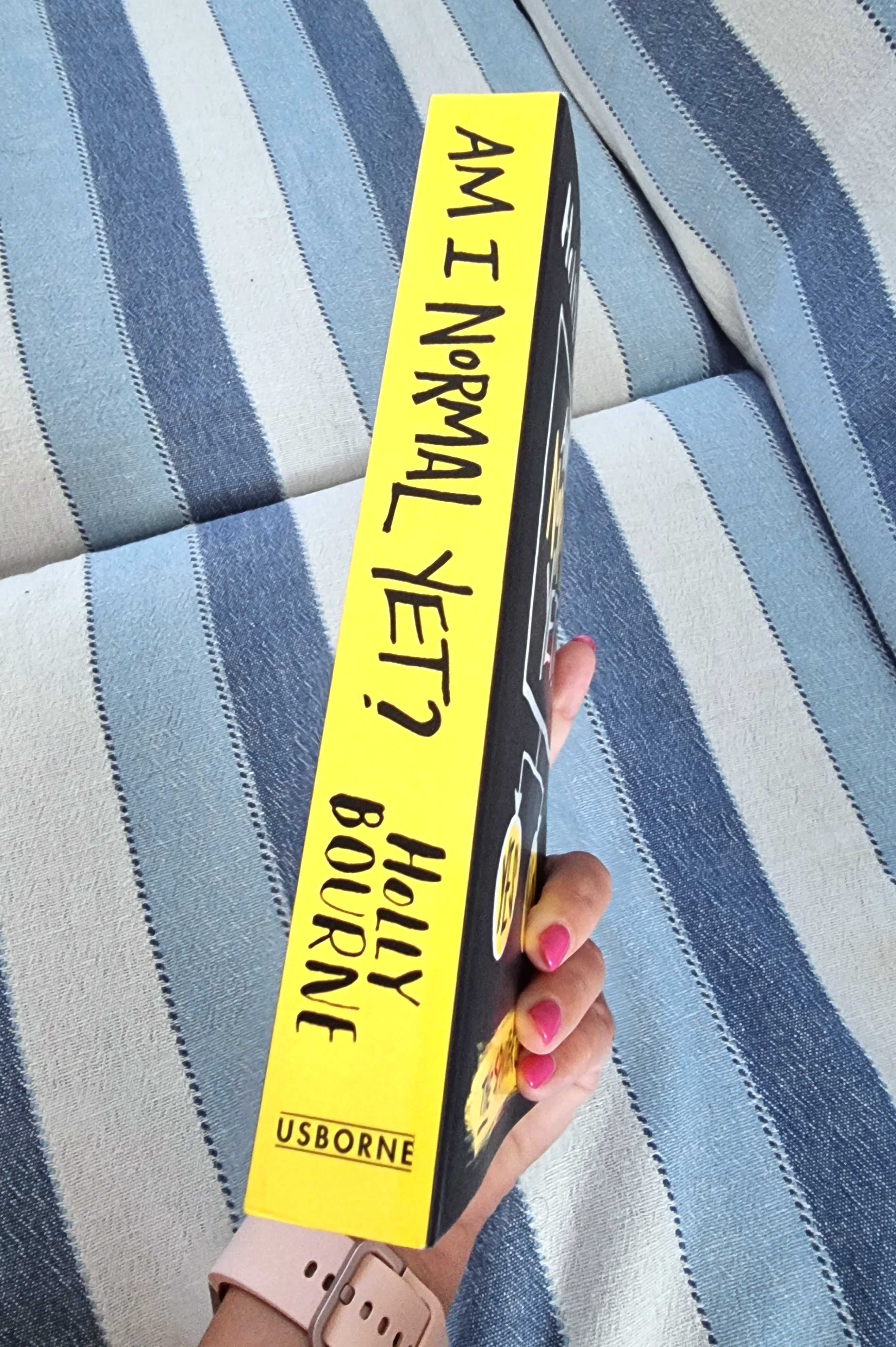 Livro "Am I Normal Yet?" de Holly Bourne (em Inglês)