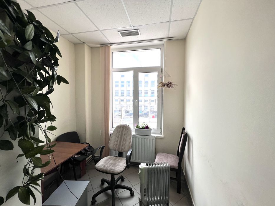 Продаж офісного приміщення