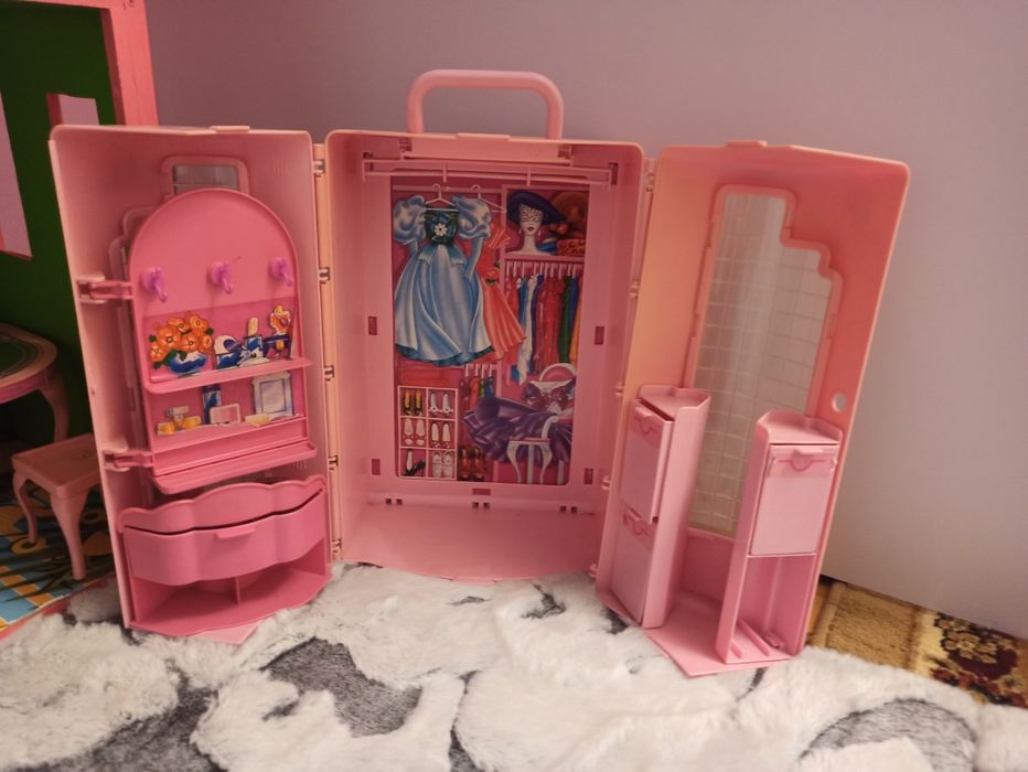 Domek dla lalek Barbie z meblami jedyny taki hand made