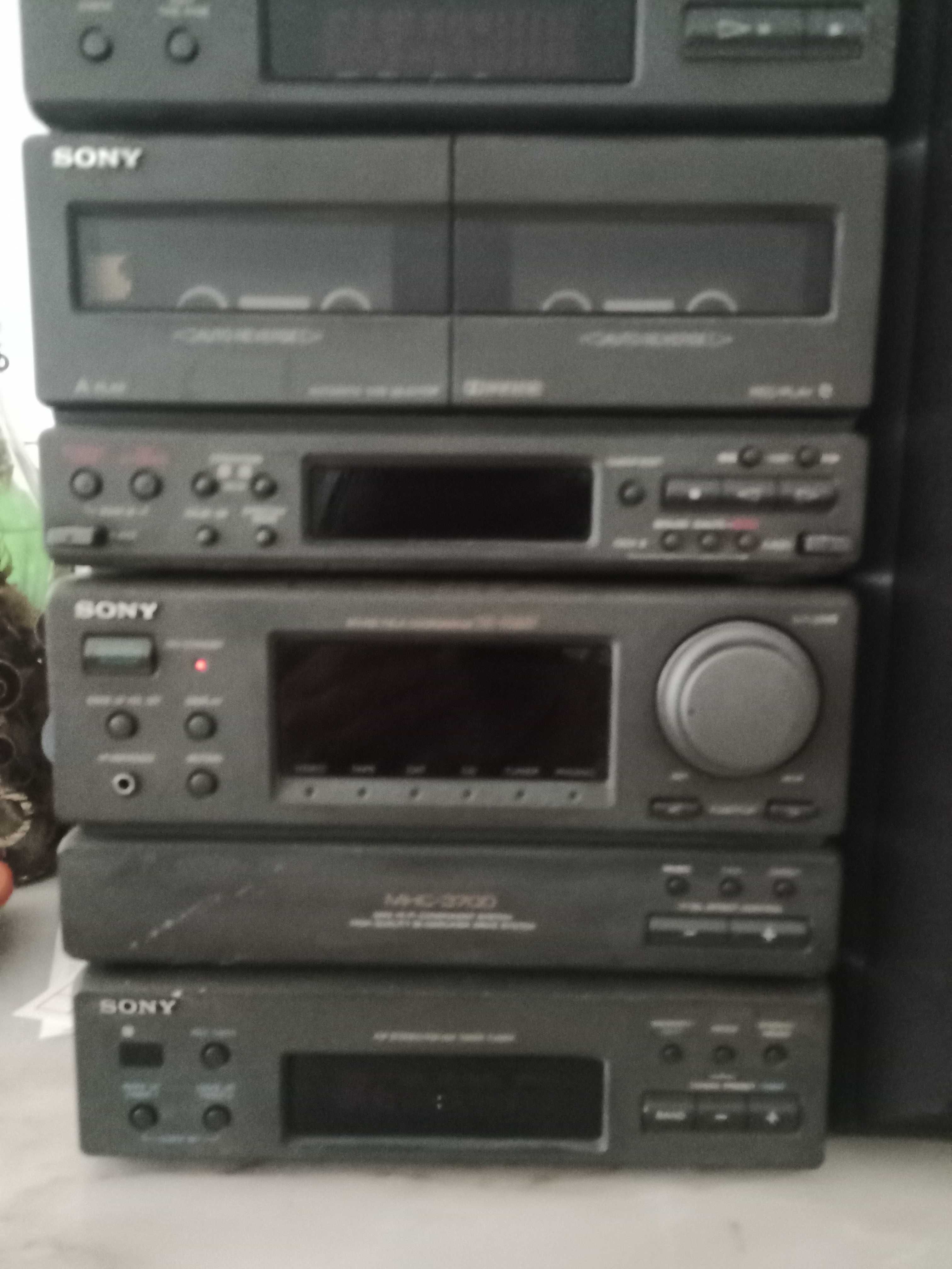 HI FI conjunto sony MHC 3700