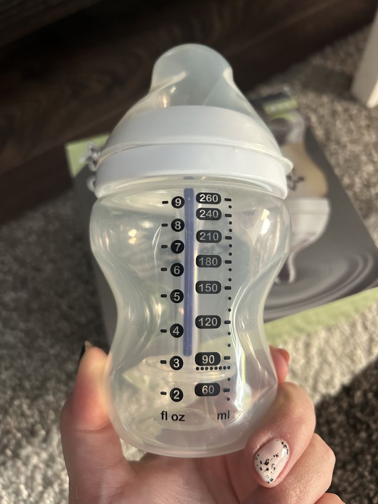 Butelka Tommee Tippee 260 ml closer to naturę antykolkowa