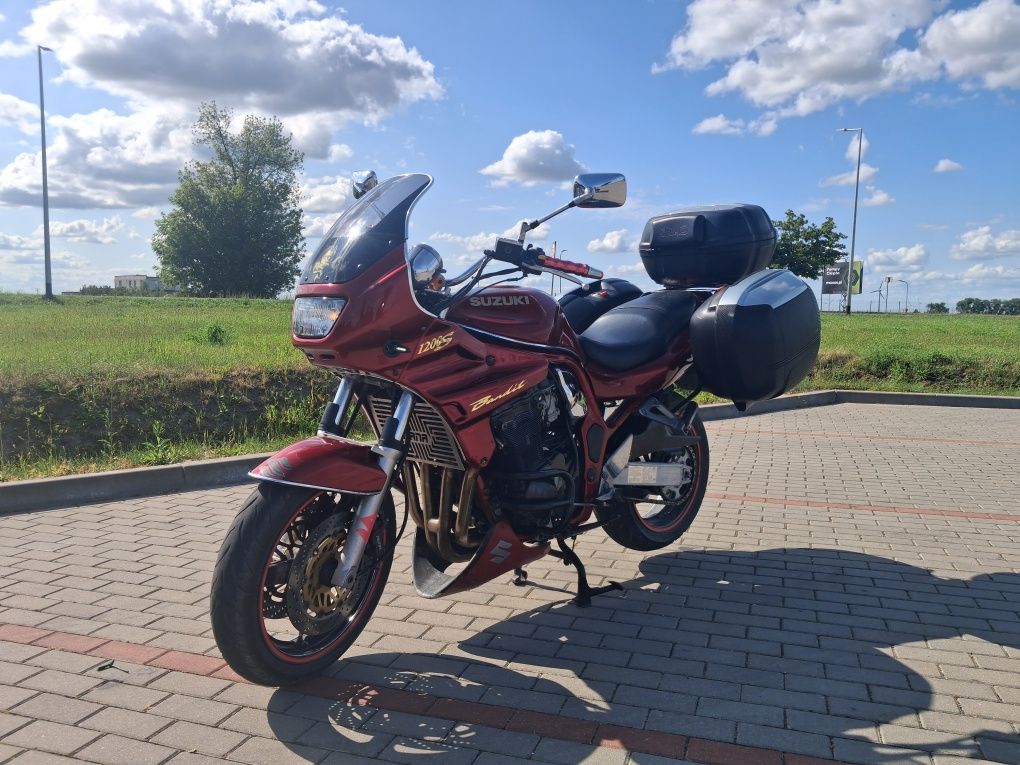 Suzuki bandit 1200s