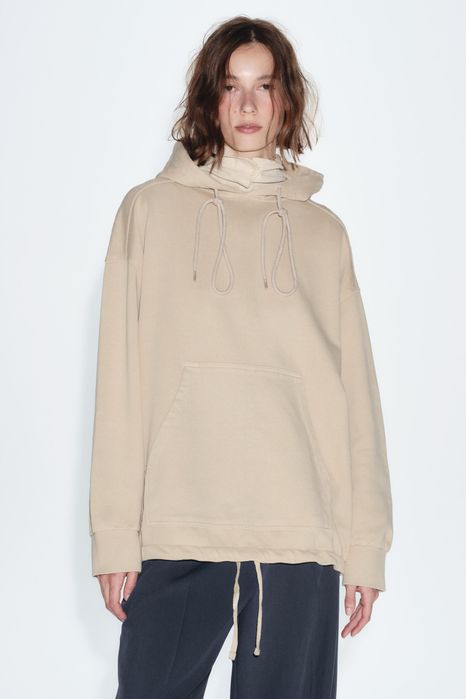 Стильний худі від ZARA