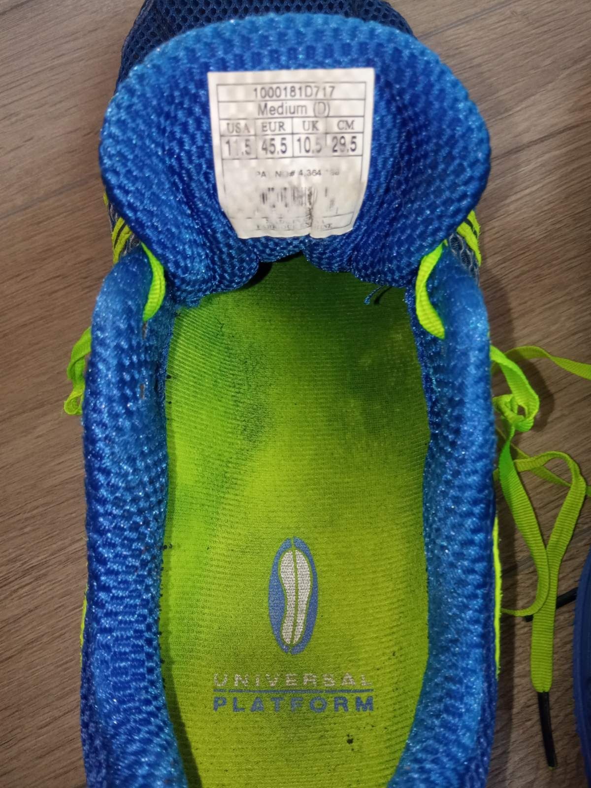 Кросівки(45розмір)Brooks