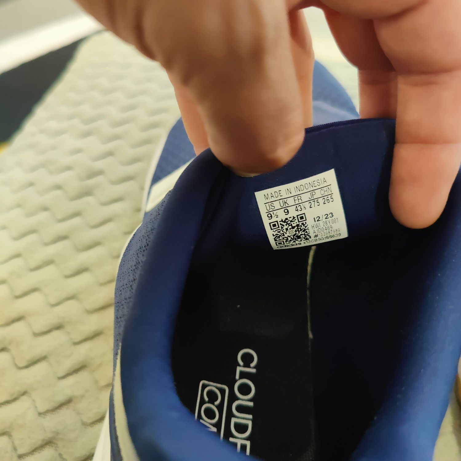 Nowe buty adidas cloudfoam comfort rozm 43 1/3