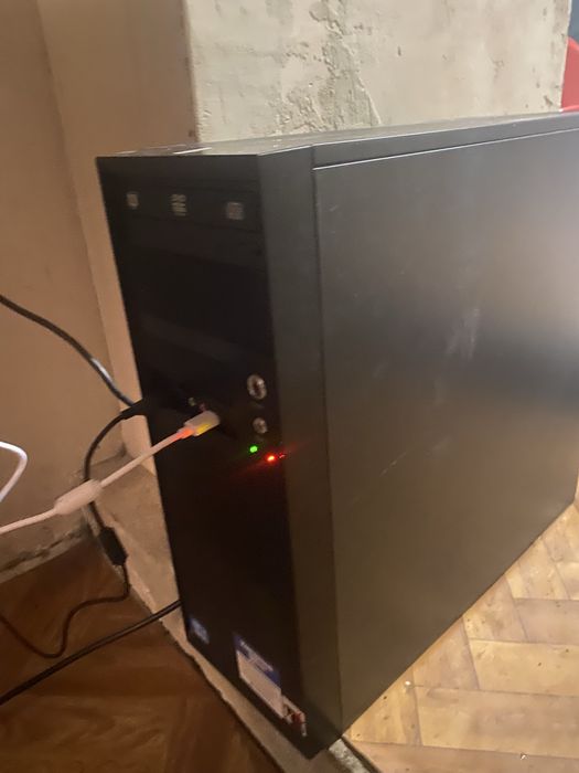 Продаю компютер