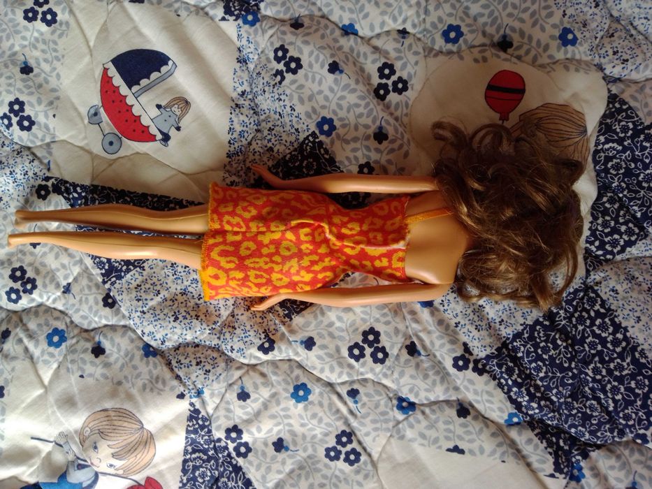 Boneca, tipo barbie