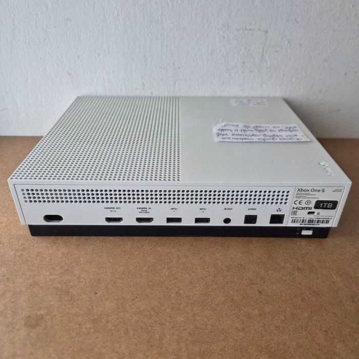 Xbox One S 1TB All Digital | Uszkodzony napęd