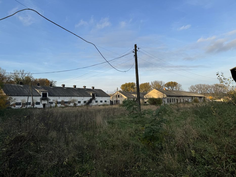 Wynajmę budynki po PGR Gledzianów, woj łódzkie