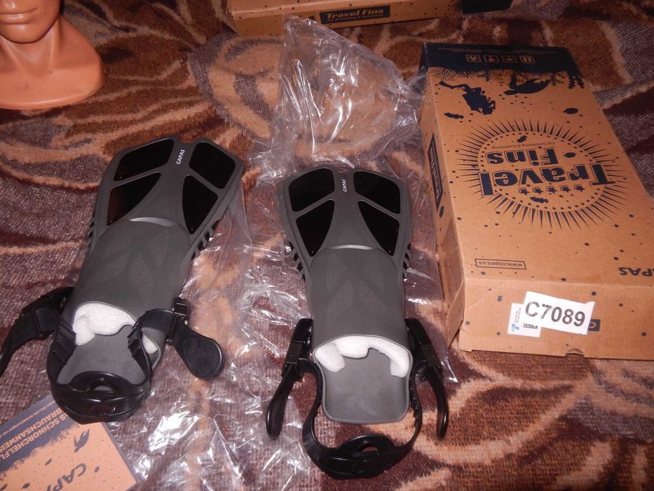 Wyprzedaż->C7089 CAPAS Płetwy do nurkowania r.S/MD, JR 9-13 lat OPIS!