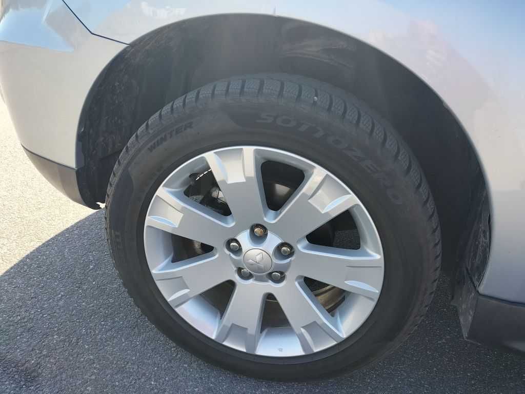 Mitsubishi Outlander 2.4 4WD automat CVT,Rockford