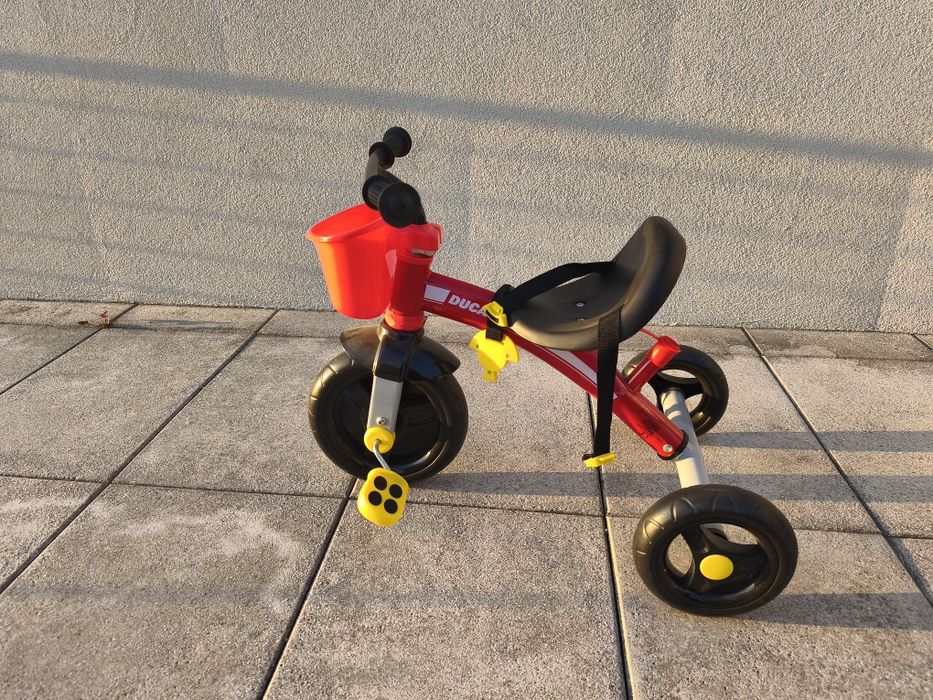 Triciclo Chicco Ducati