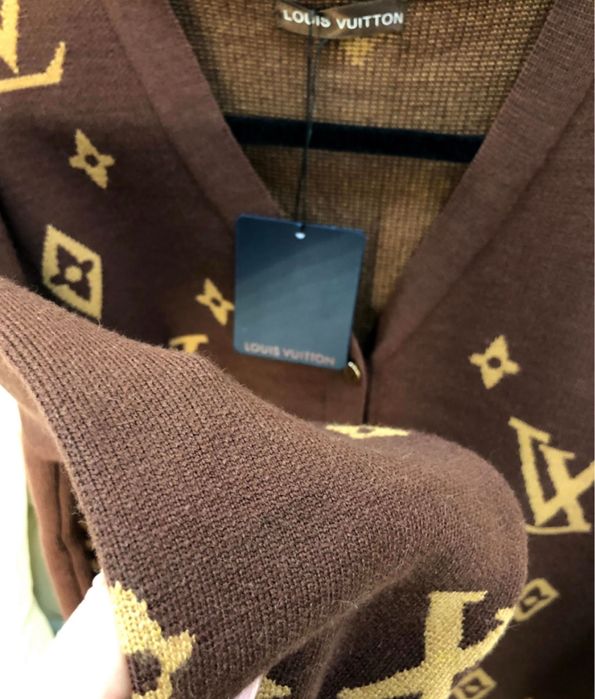 Костюм LV Louis Vuitton луі вуітон коричневий в наявності