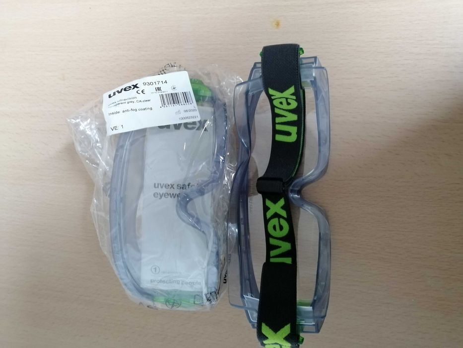 Oculos uvex de protecção/motoclismo, ski, paintball, etc..