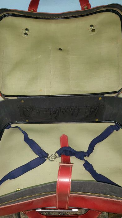 Torba podróżna skórzana czerwona XX w. stan b.dobry