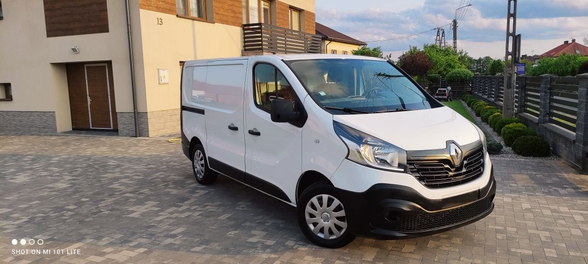 //Renault Trafic 1,6DCI//Serwisowany//Bezwypadkowy//NAVI//Klimatyzacja