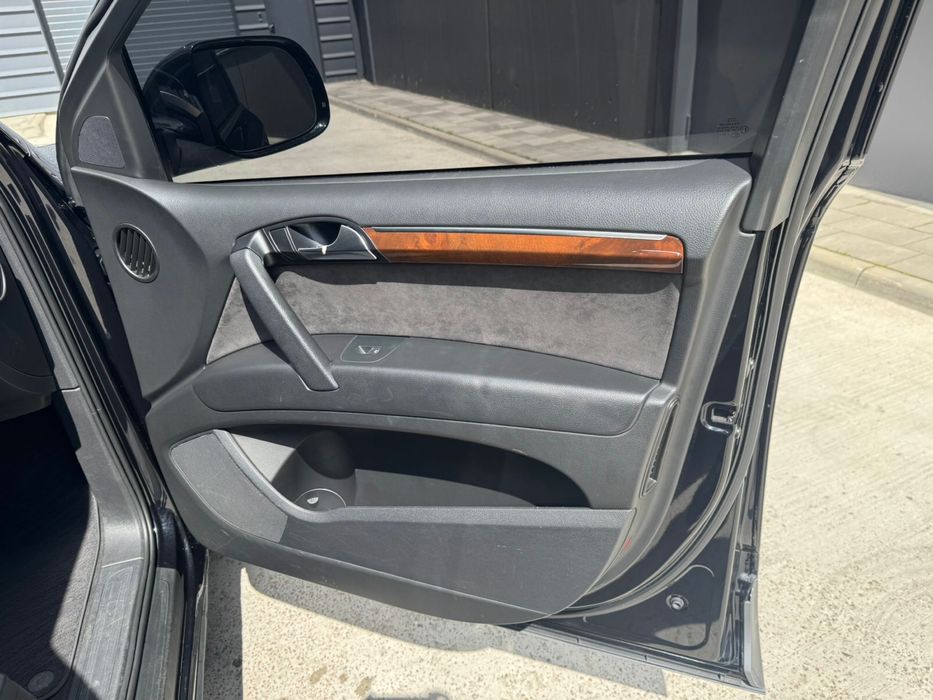 Audi q7 продаж авто
