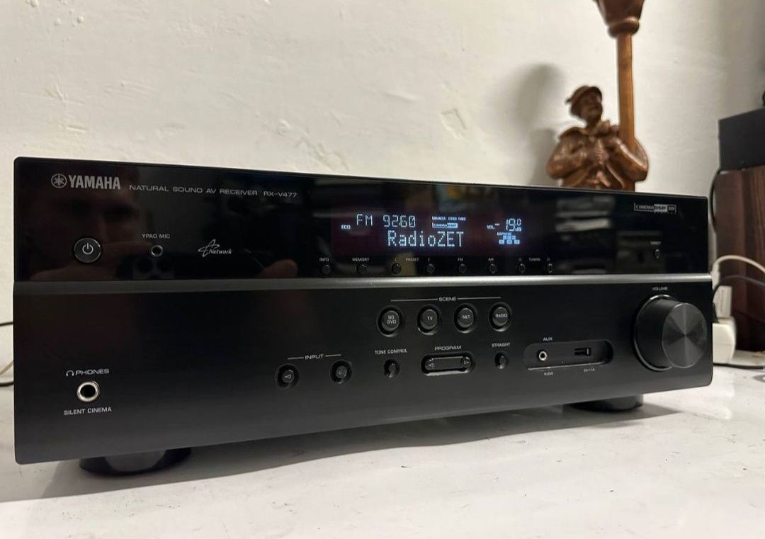 5.1 AV Amplituner Yamaha rx v 477, 130 Wat , HDMI USB 4K 3D