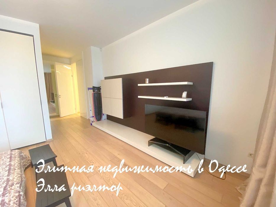 видовая 2х ком квартира в жк Белый Парус