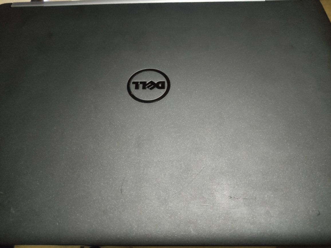 Dell E7270 avariado