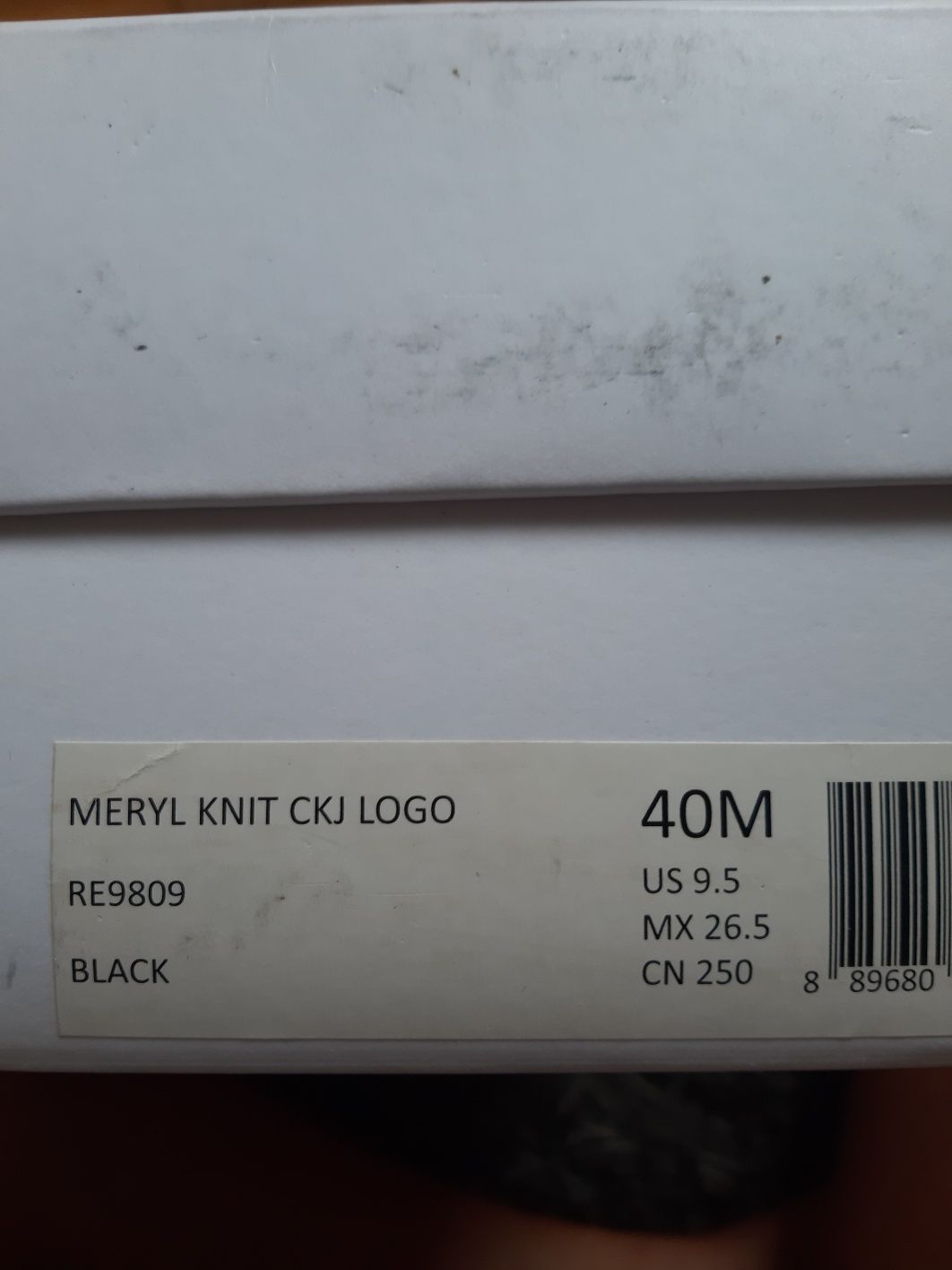 Calvin Klein roz 40