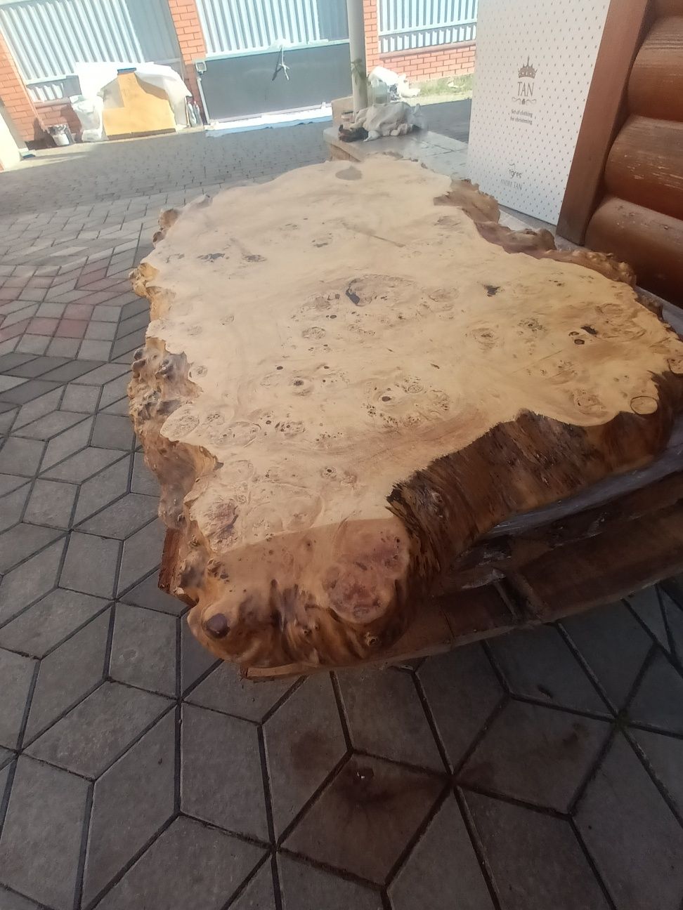 Продам стіл кухонний, журнальний