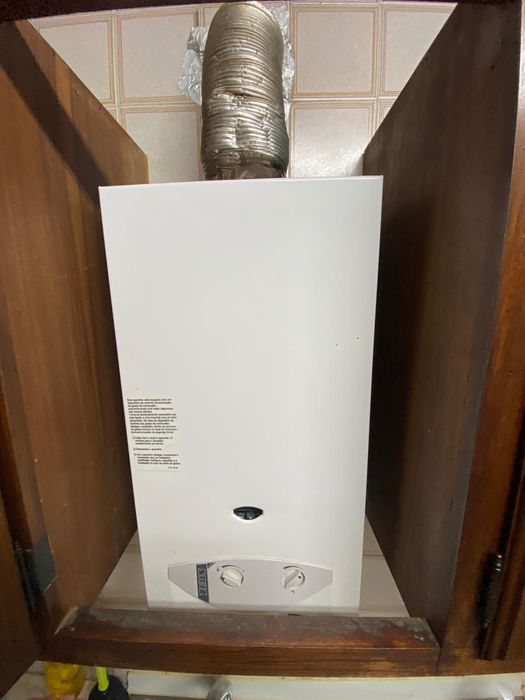 Vendo Esquentador Zeus WRN 11 4 Kb Gas botano/ pro