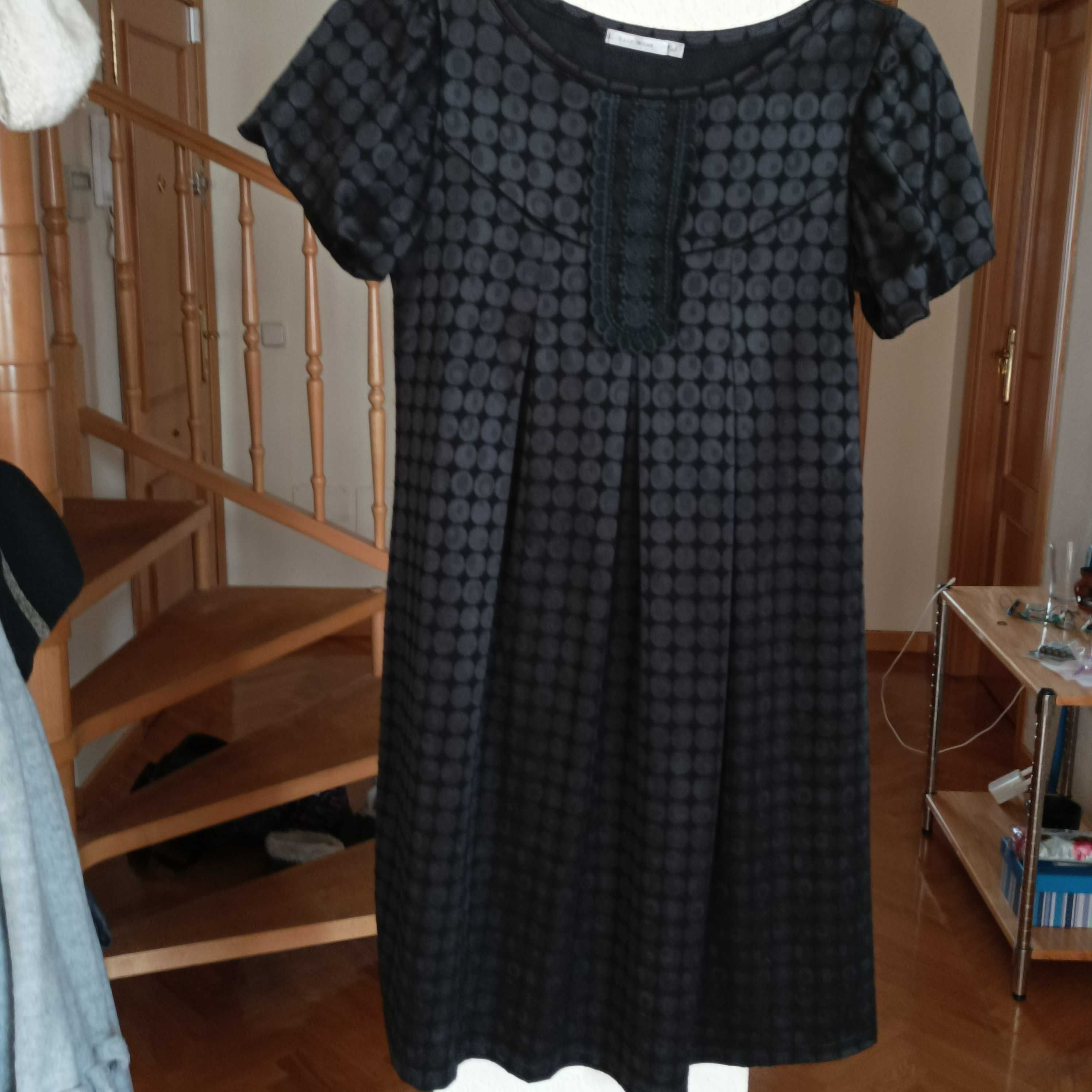 Vestido com mangas folhadas Easy Wear (El Corte Ingles)