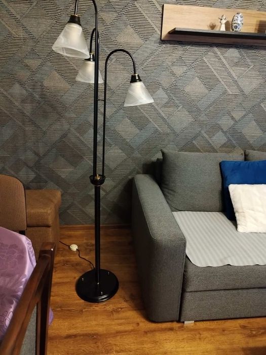 Lampa podłogowa 3 x E27