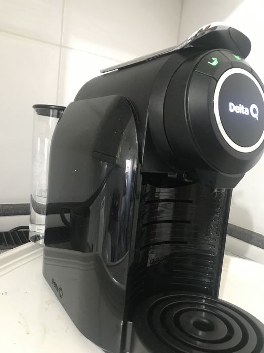 Cafeteira Delta Q
